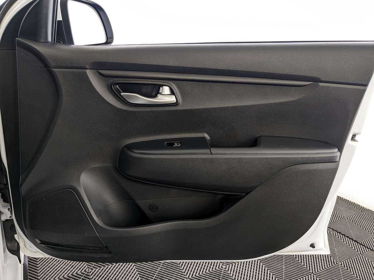 Kia Rio б/у, 2021, Механическая. Фото: #21