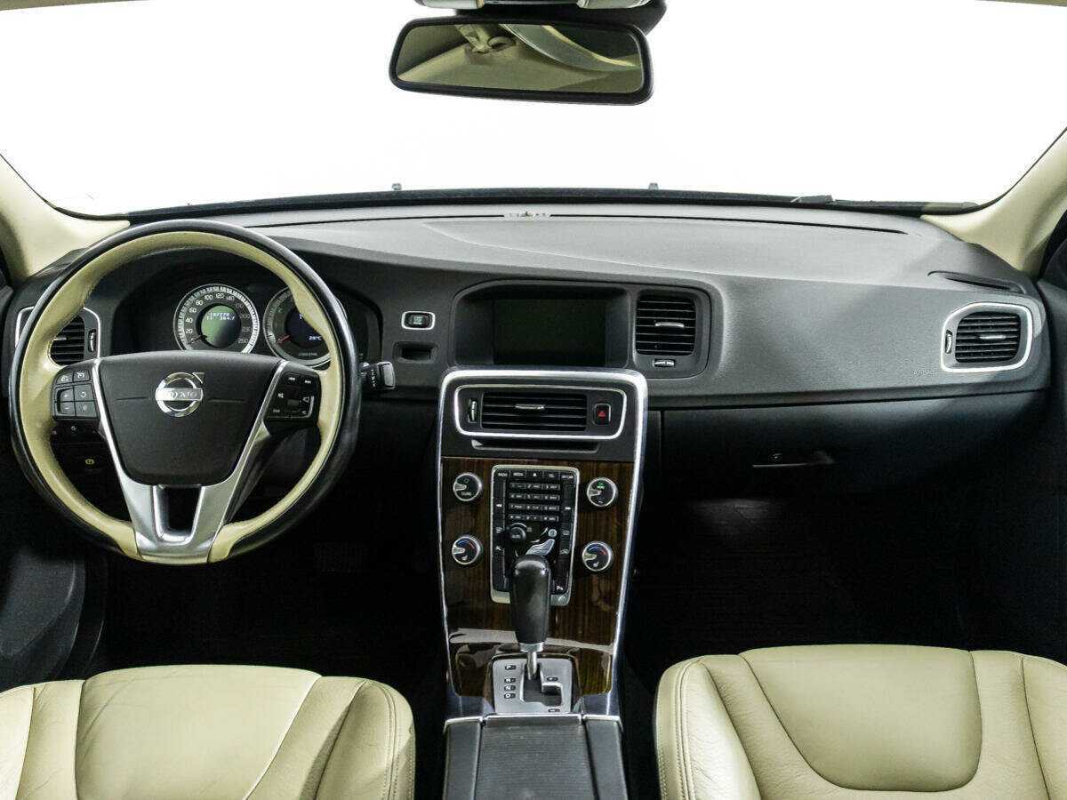 Volvo S60 б/у, 2012, Автоматическая. Фото: #12