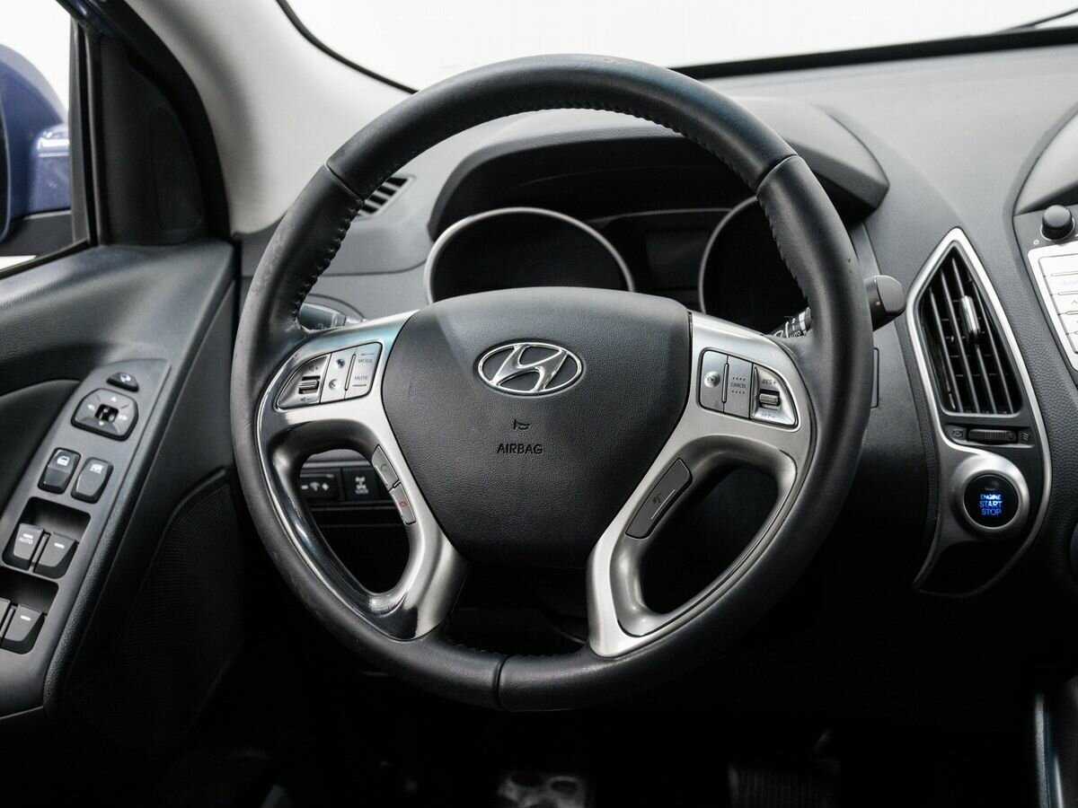 Hyundai ix35 б/у, 2012, Автоматическая. Фото: #8