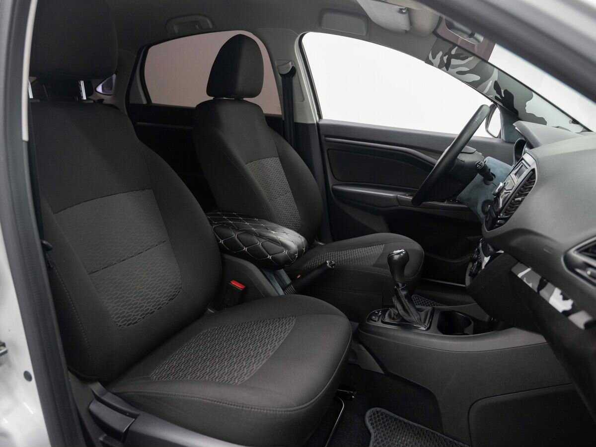 Lada (ВАЗ) Vesta б/у, 2020, Механическая. Фото: #11