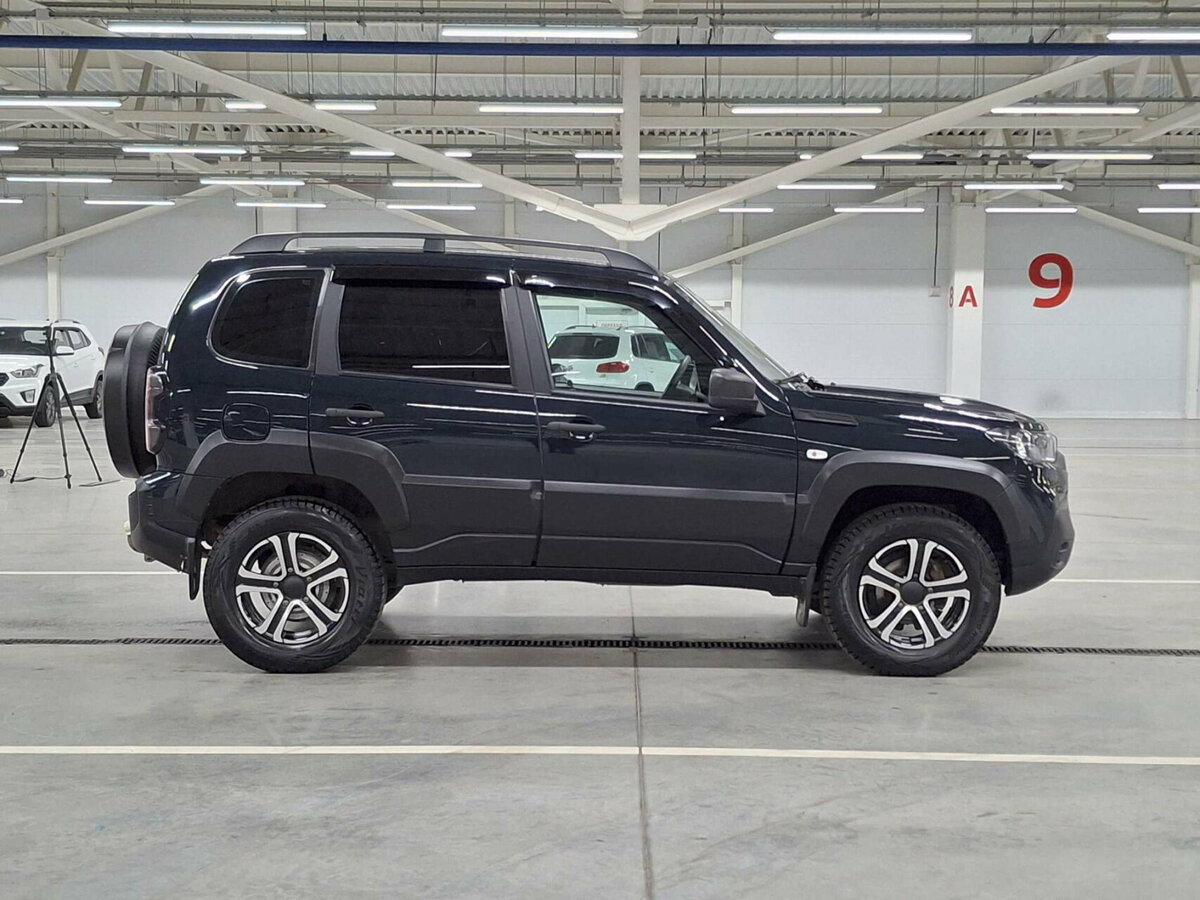 Lada (ВАЗ) Niva Travel б/у, 2023, Механическая. Фото: #3
