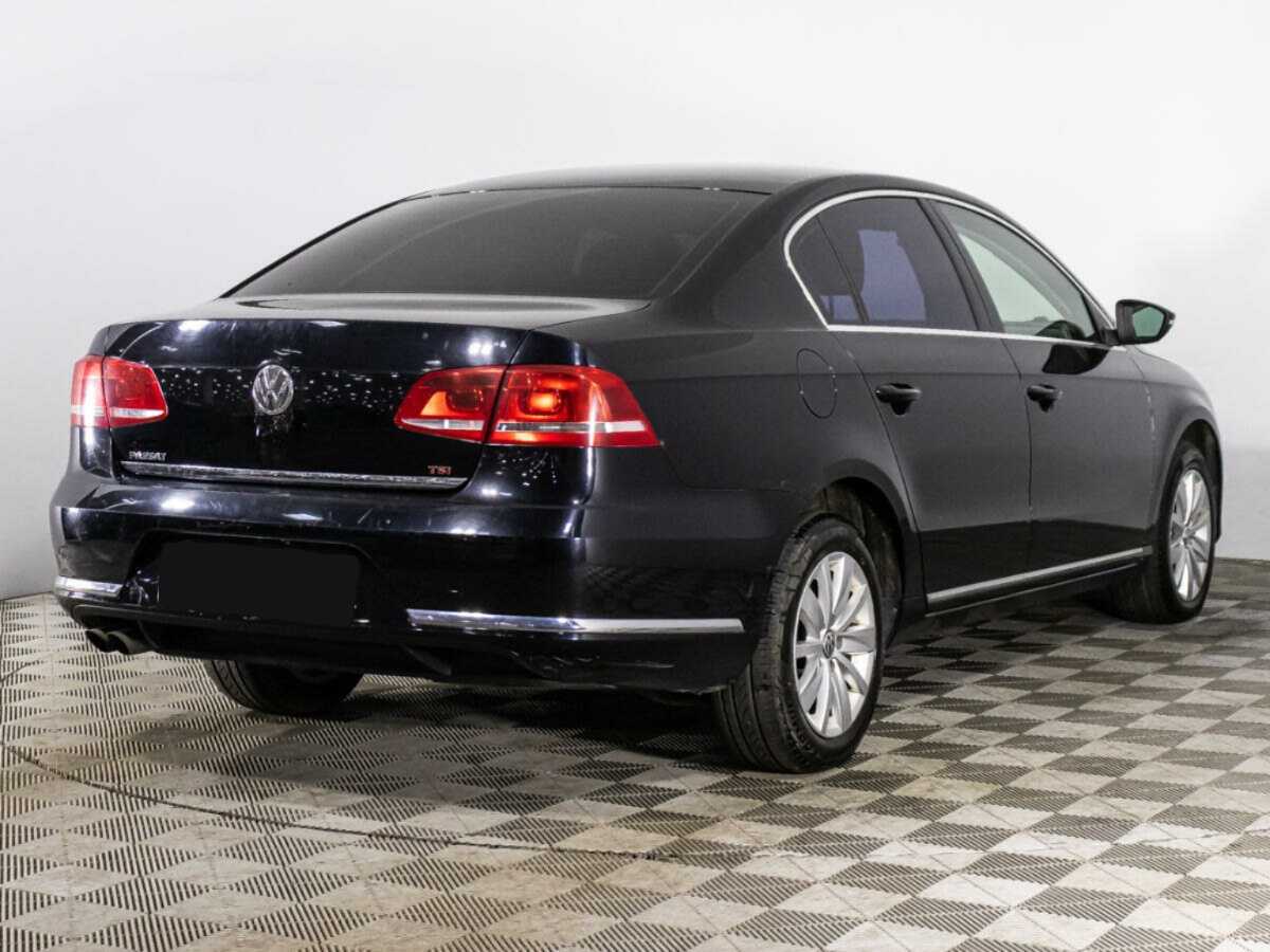 Volkswagen Passat б/у, 2013, Механическая. Фото: #4