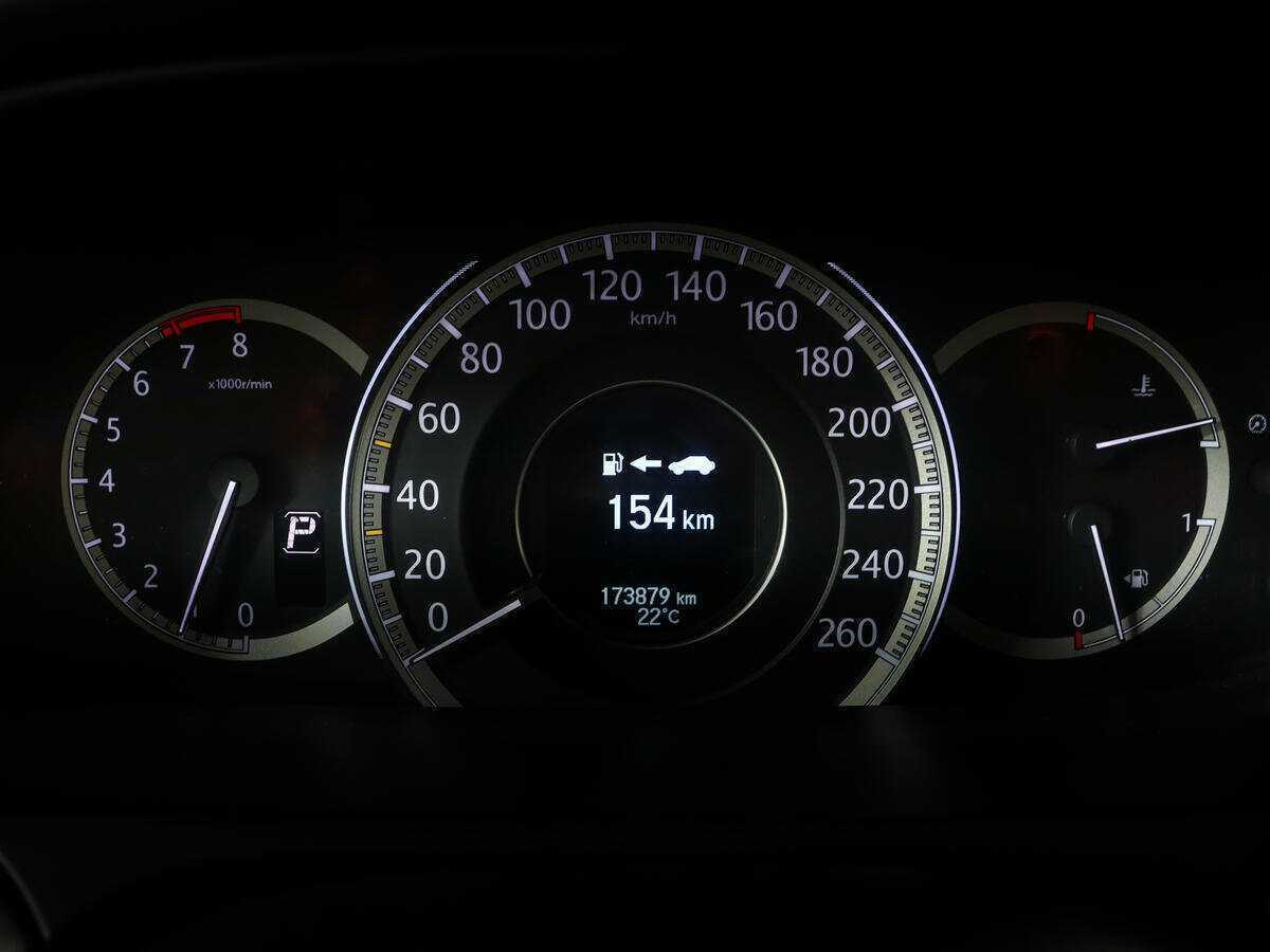 Honda Accord б/у, 2013, Автоматическая. Фото: #8