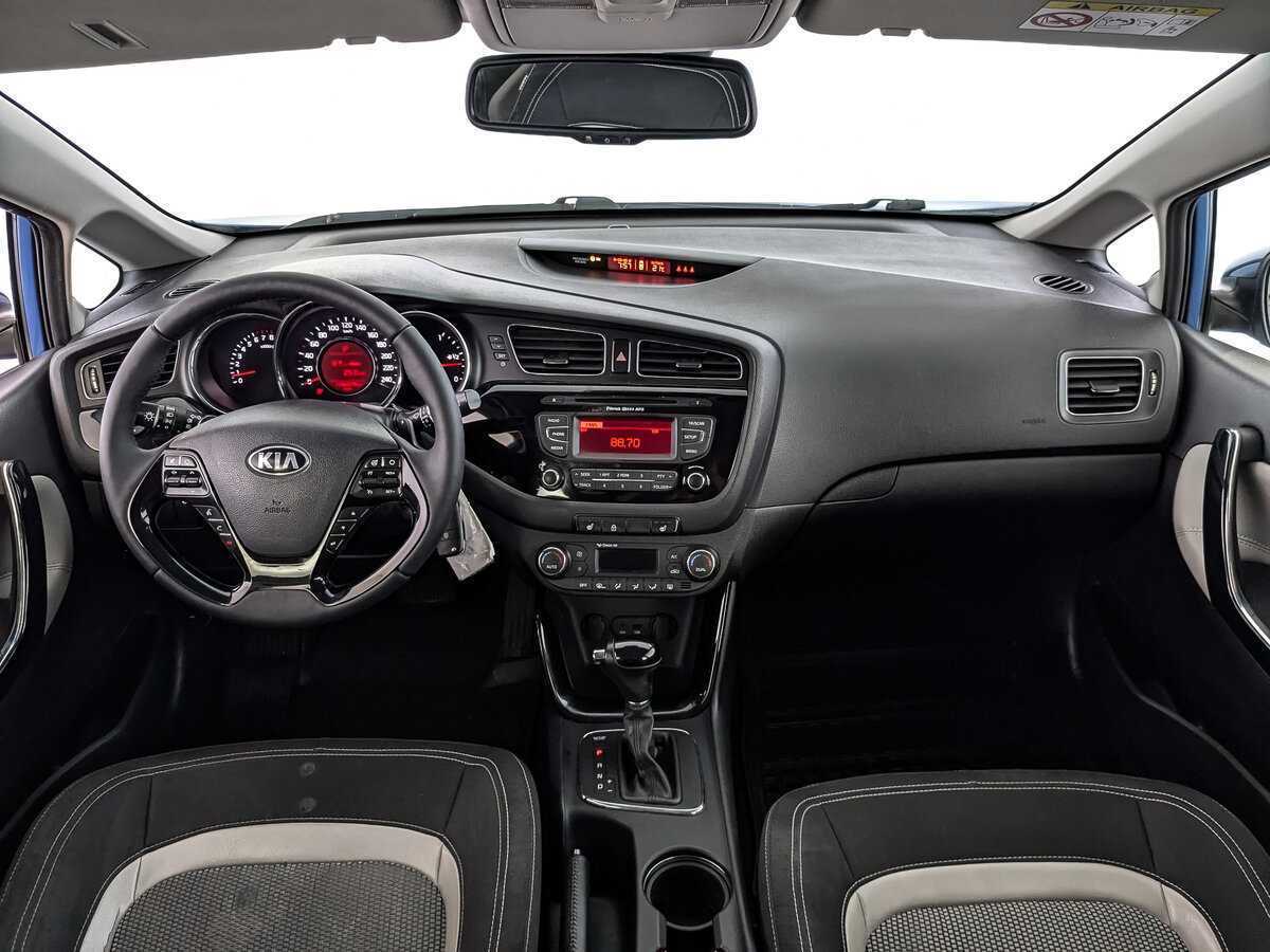 Kia Ceed б/у, 2013, Автоматическая. Фото: #9