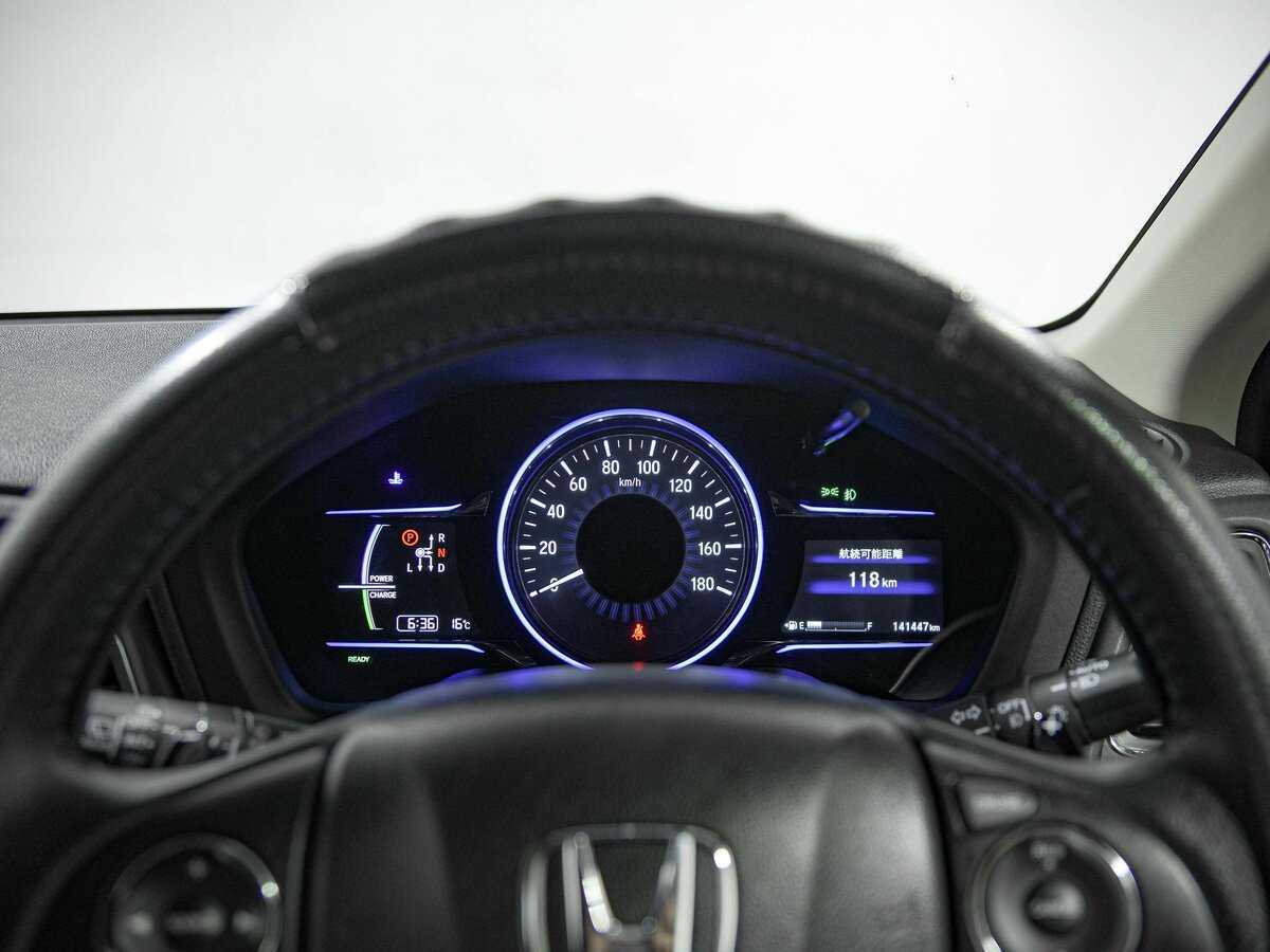 Honda Vezel б/у, 2014, Роботизированная. Фото: #6