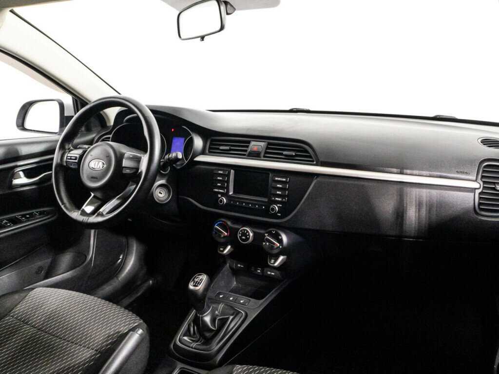 Kia Rio б/у, 2018, Механическая. Фото: #8