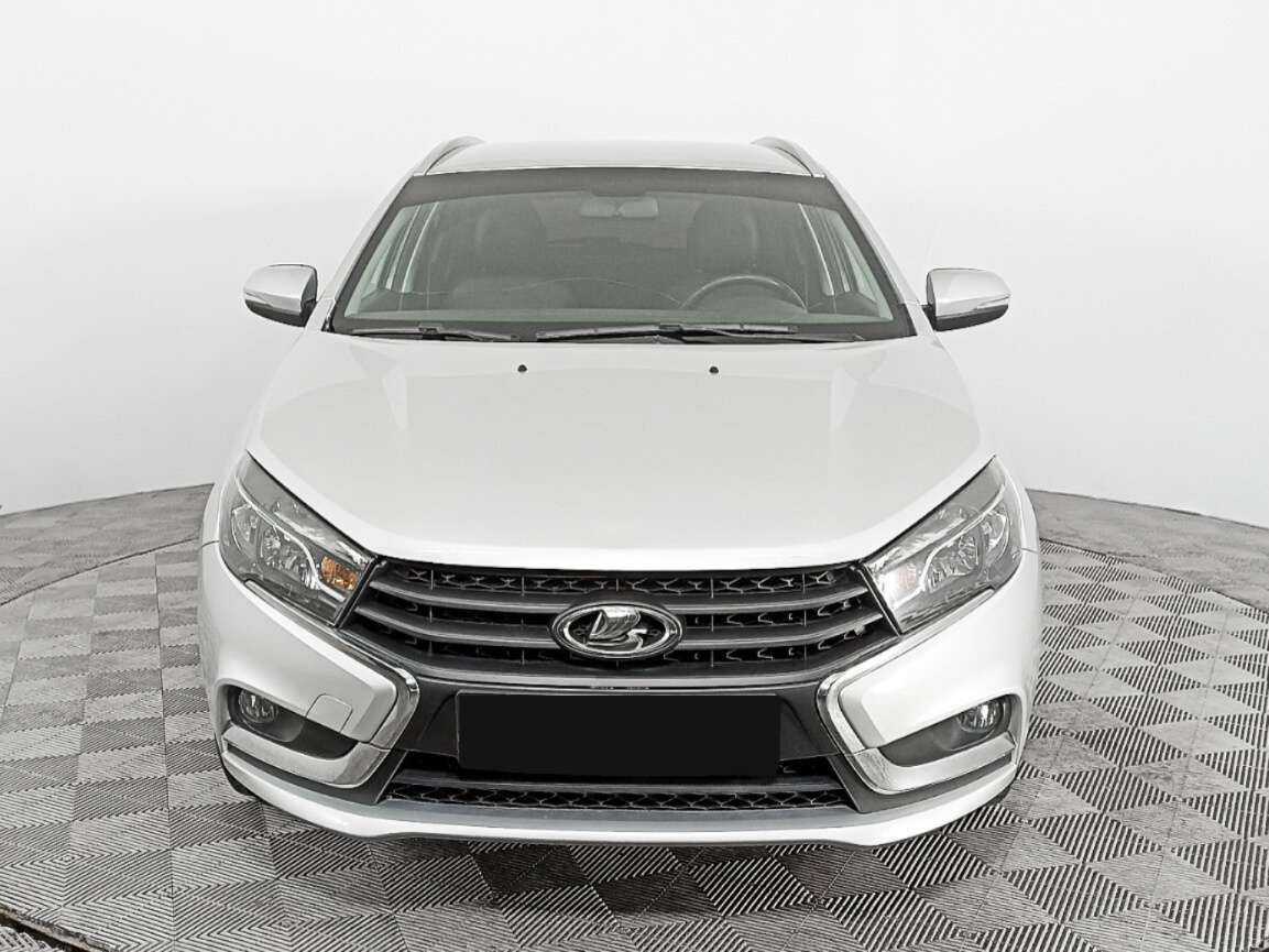 Lada (ВАЗ) Vesta б/у, 2020, Механическая. Фото: #1