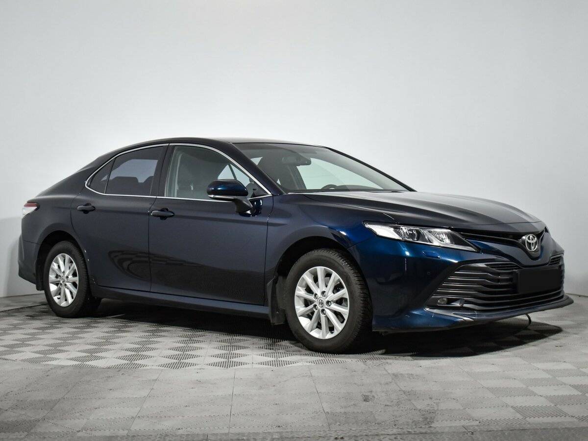 Toyota Camry б/у, 2019, Автоматическая. Фото: #2