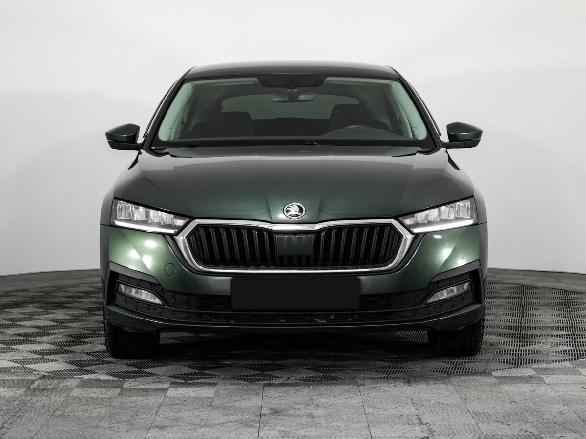Skoda Octavia б/у, 2021, Механическая. Фото: #1