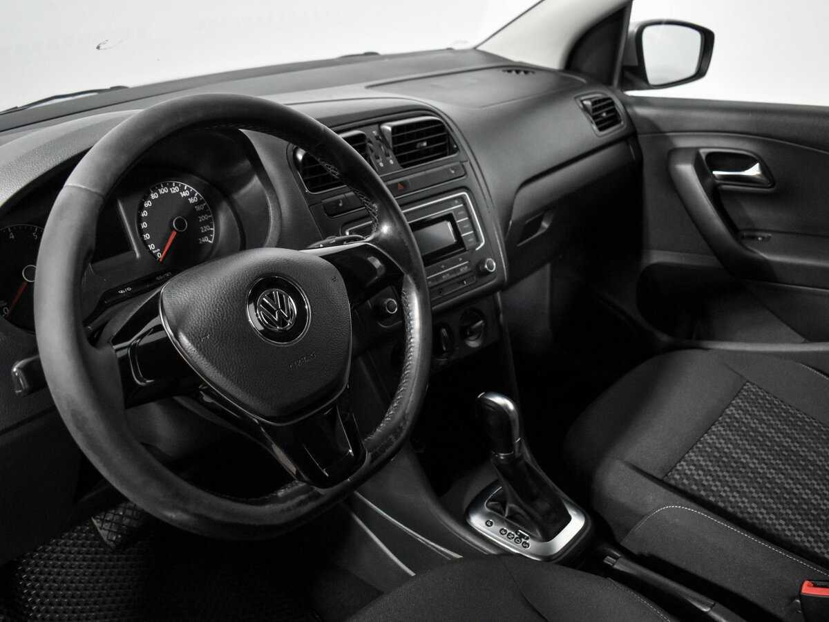 Volkswagen Polo б/у, 2016, Автоматическая. Фото: #8