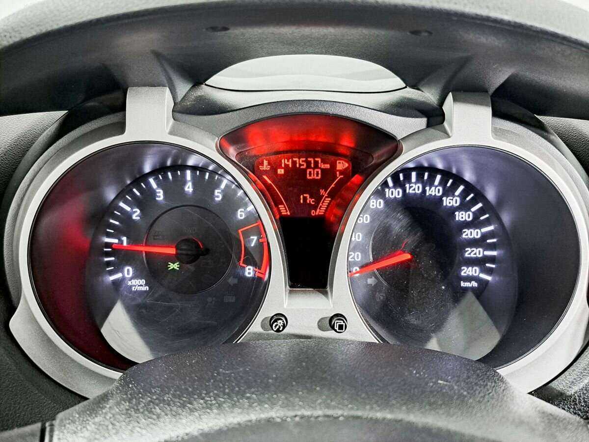 Nissan Juke б/у, 2013, Механическая. Фото: #8