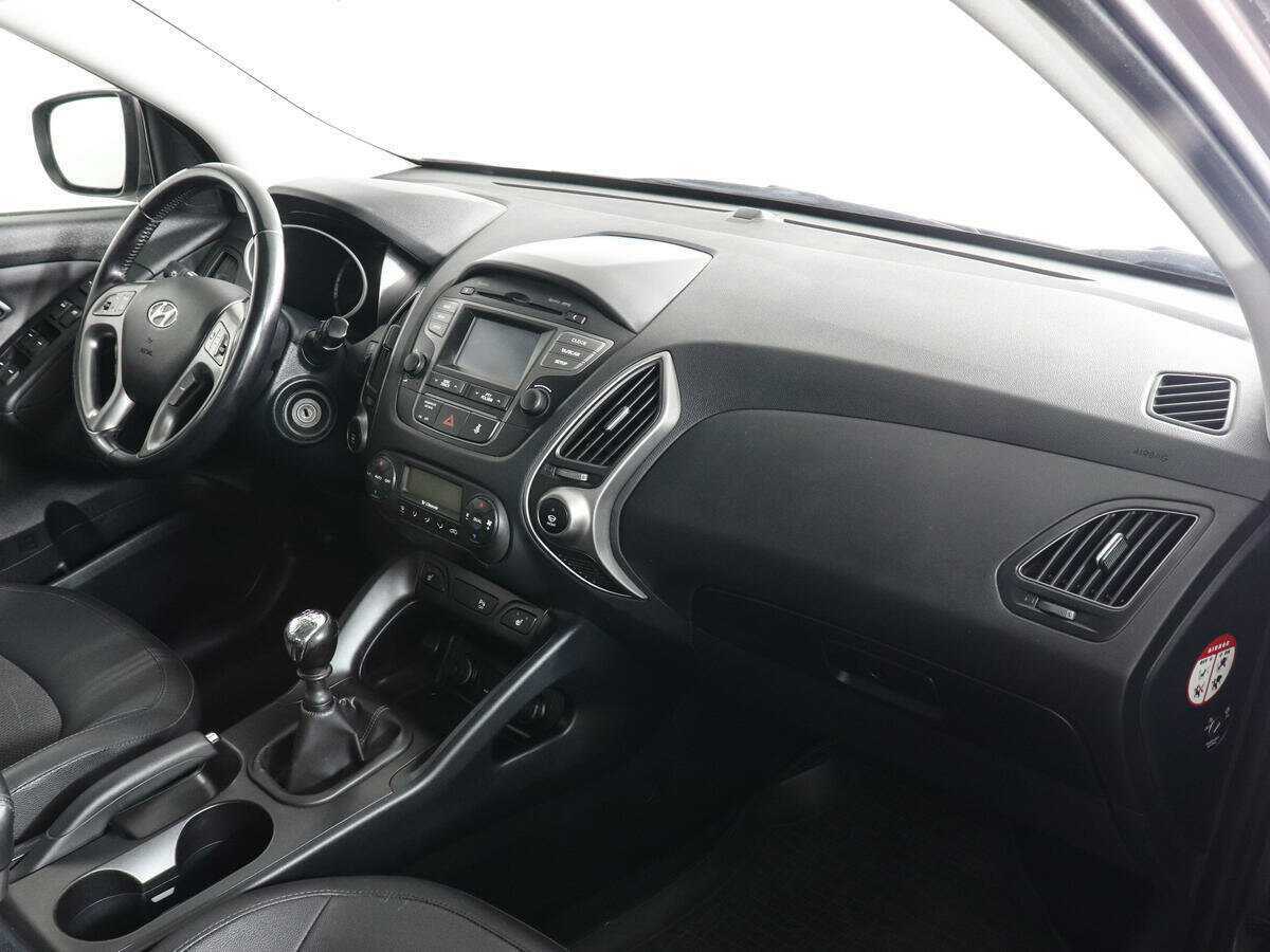 Hyundai ix35 б/у, 2013, Механическая. Фото: #9