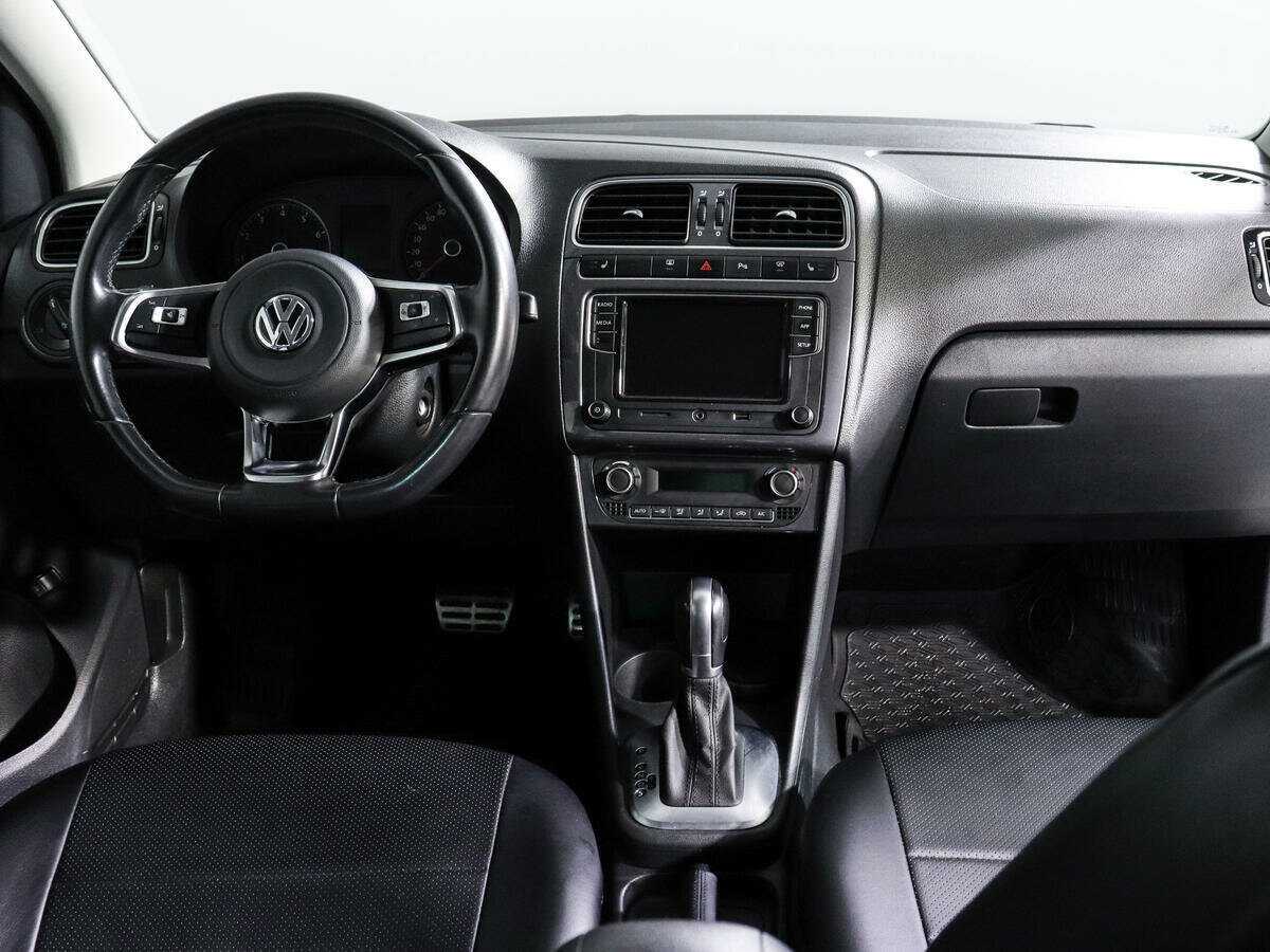 Volkswagen Polo б/у, 2018, Автоматическая. Фото: #11