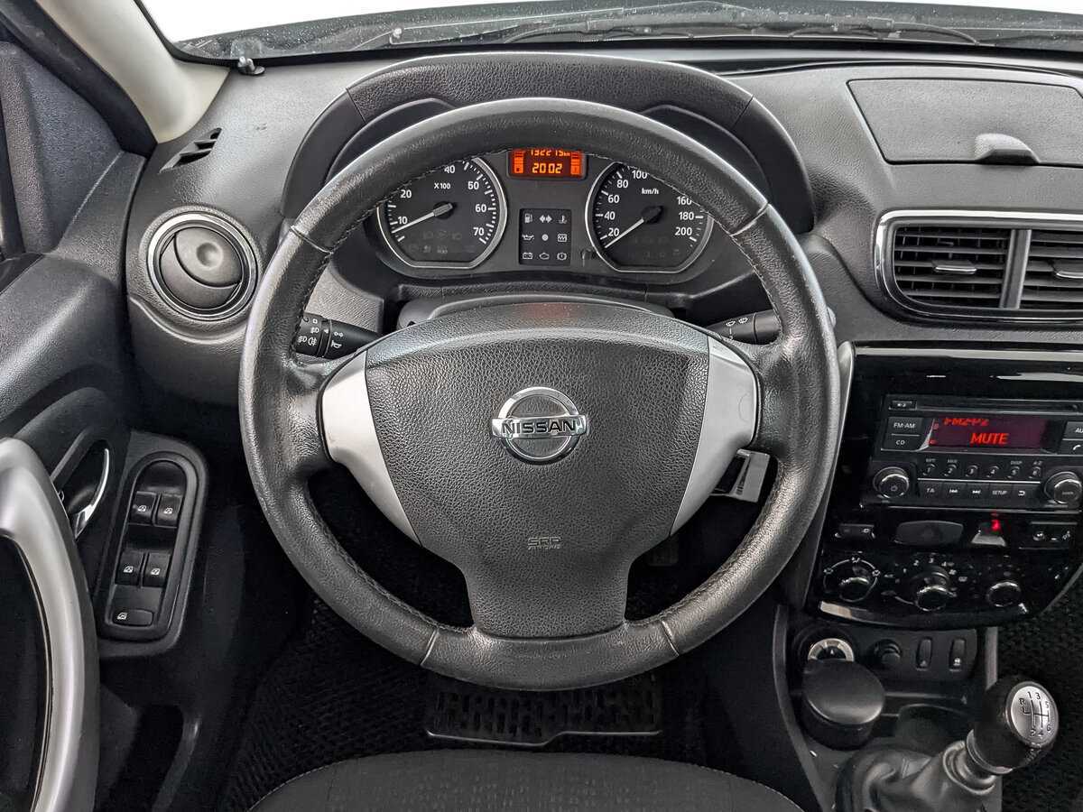 Nissan Terrano б/у, 2015, Механическая. Фото: #18