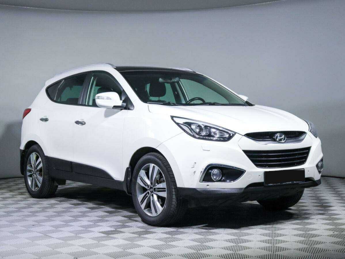 Hyundai ix35 б/у, 2014, Автоматическая. Фото: #2