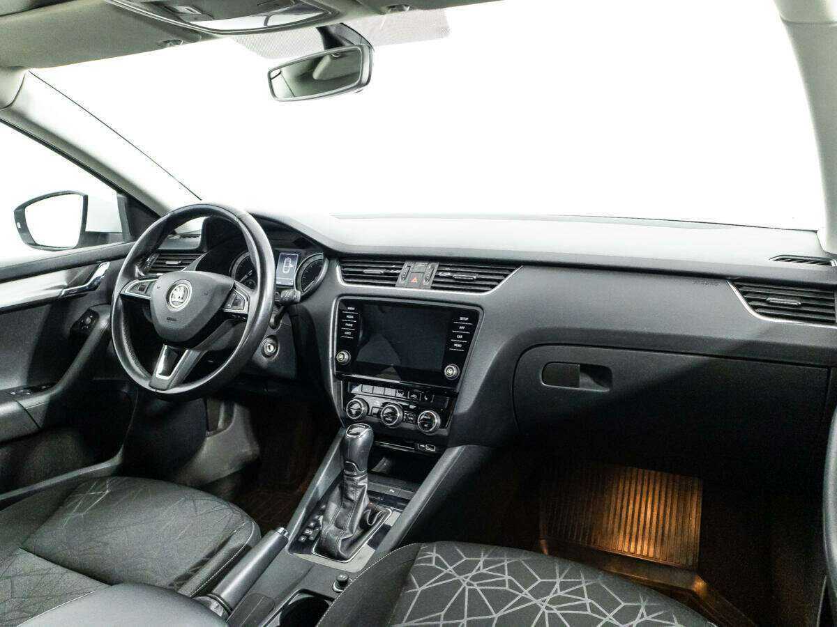 Skoda Octavia б/у, 2019, Автоматическая. Фото: #8