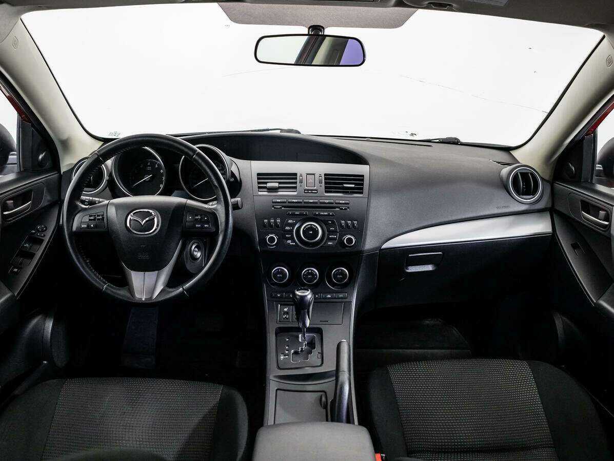 Mazda 3 б/у, 2012, Автоматическая. Фото: #12