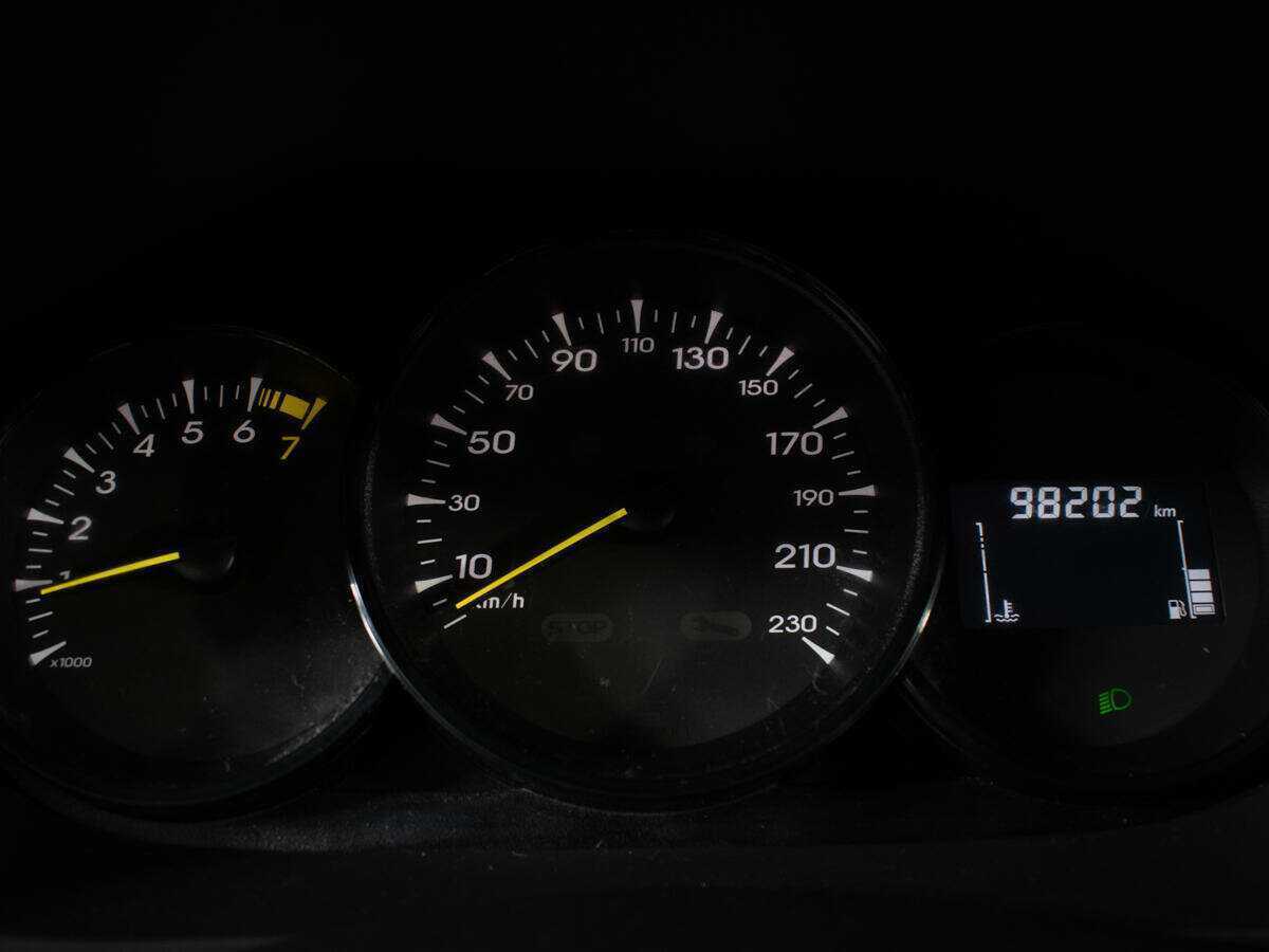 Renault Megane б/у, 2012, Механическая. Фото: #8