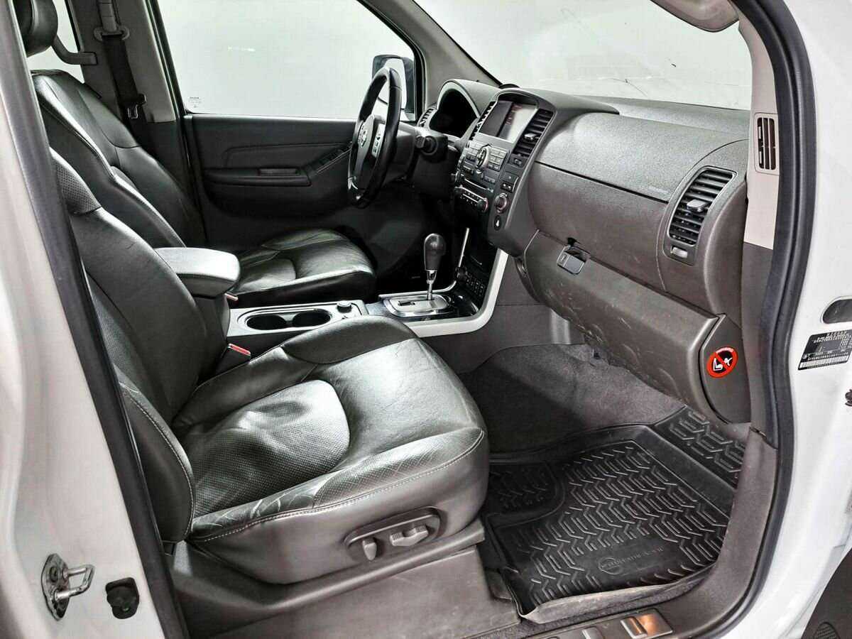 Nissan Pathfinder б/у, 2014, Автоматическая. Фото: #7