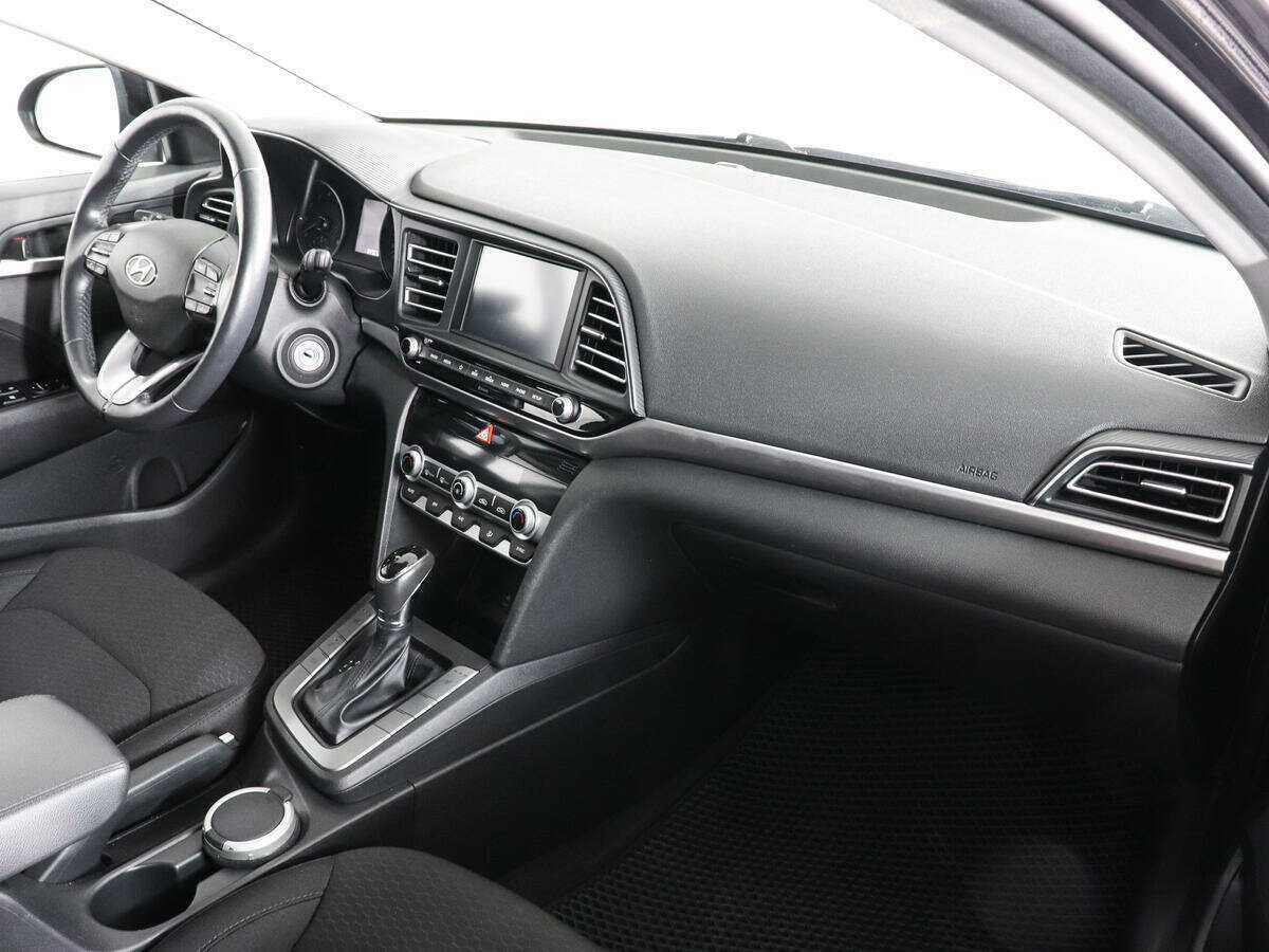 Hyundai Elantra б/у, 2019, Автоматическая. Фото: #9