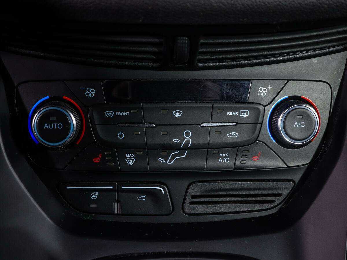 Ford Kuga б/у, 2018, Автоматическая. Фото: #16