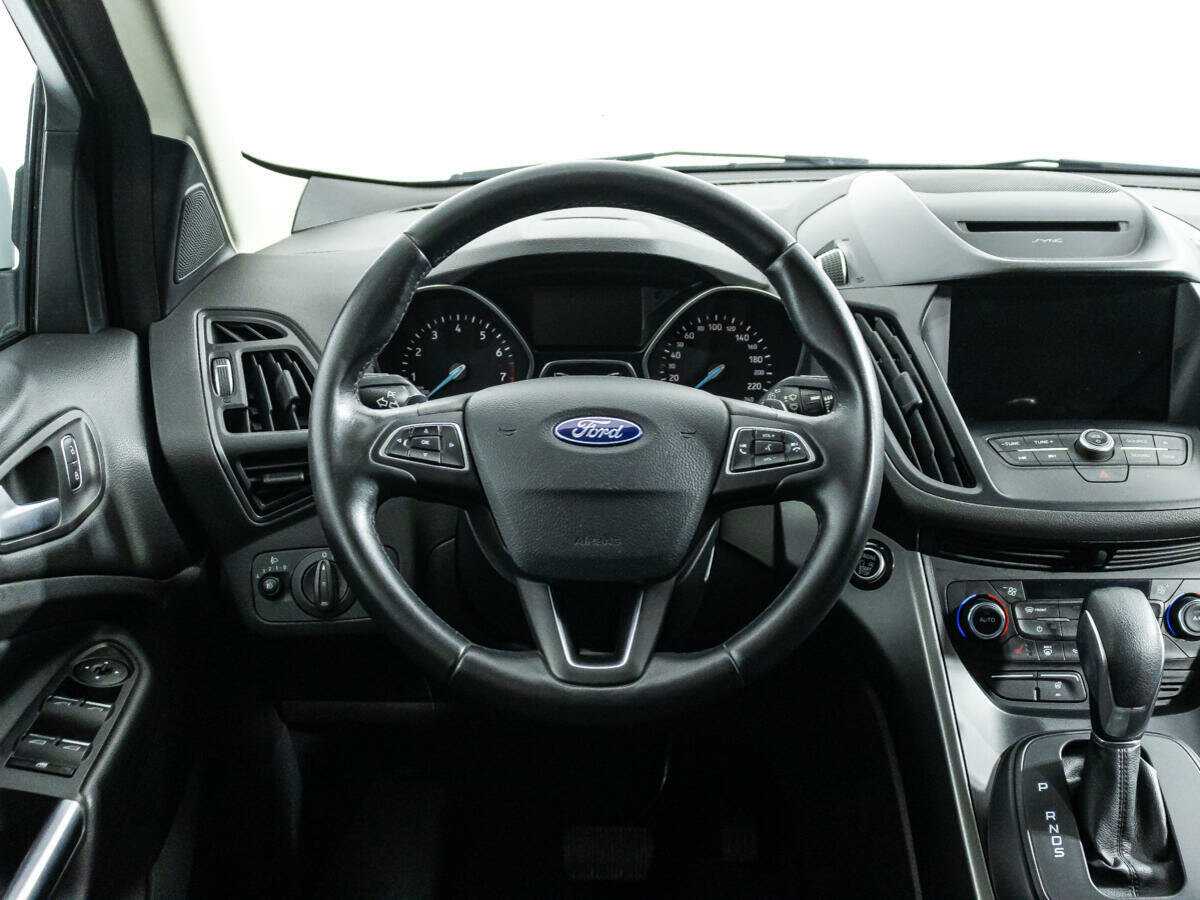Ford Kuga б/у, 2017, Автоматическая. Фото: #15