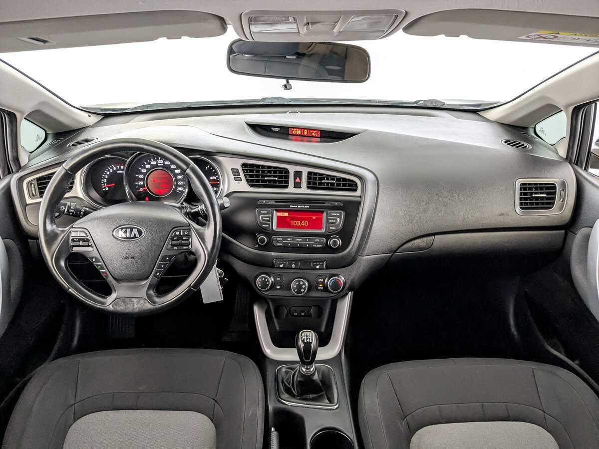 Kia Ceed б/у, 2014, Механическая. Фото: #13
