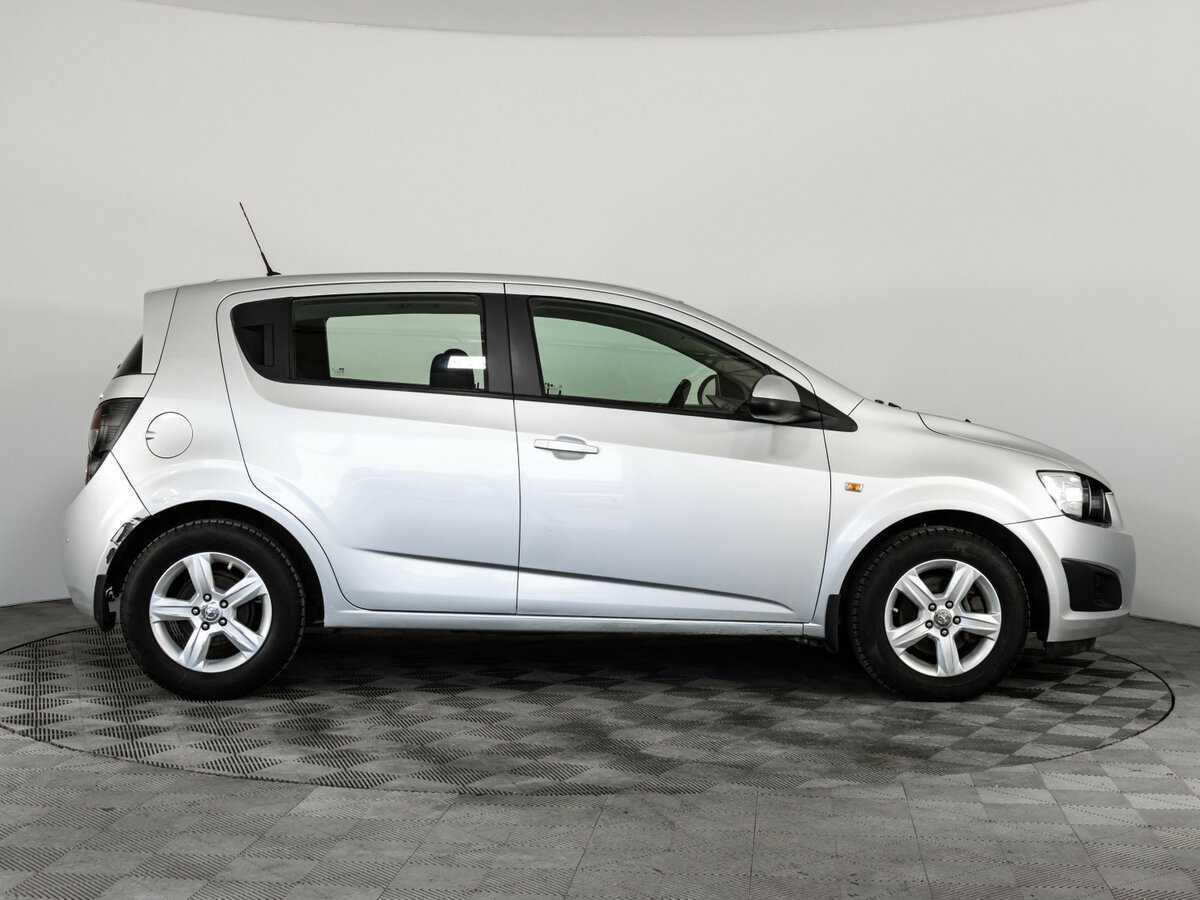 Chevrolet Aveo б/у, 2013, Автоматическая. Фото: #3