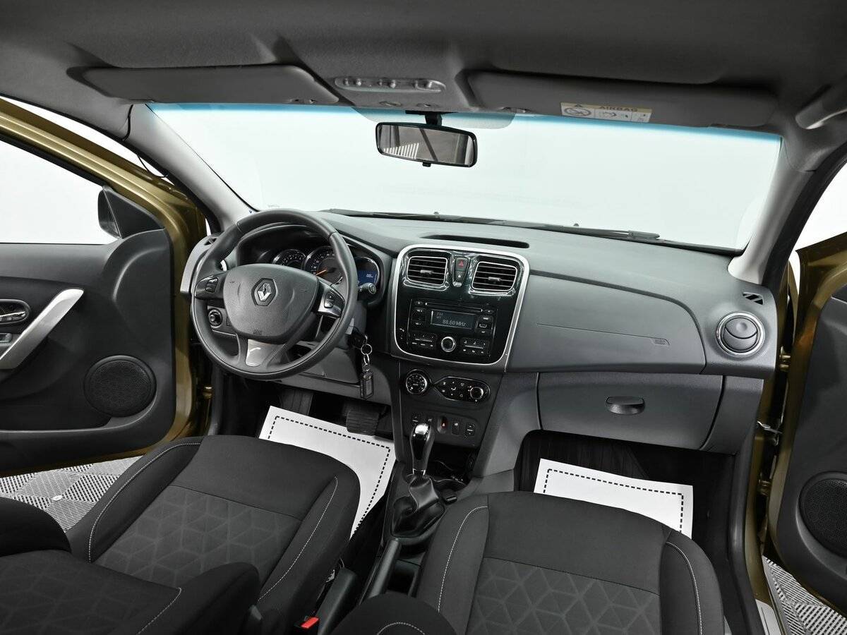 Renault Sandero б/у, 2016, Автоматическая. Фото: #10