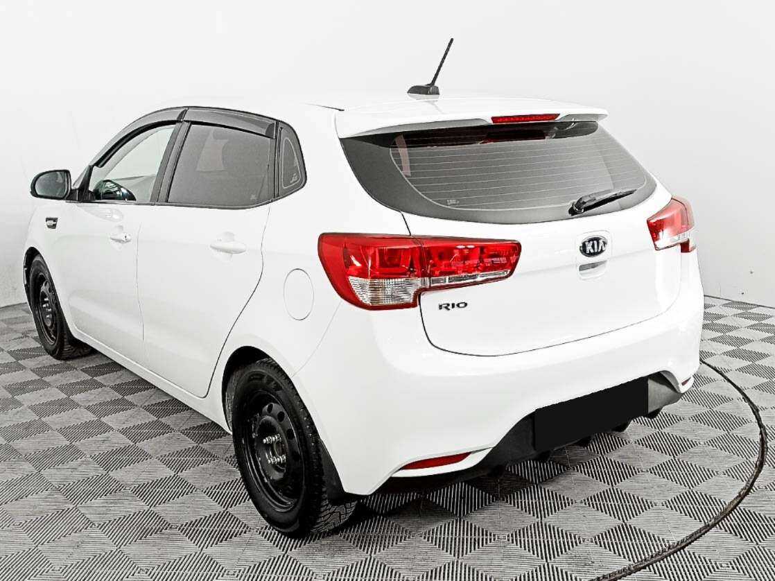 Kia Rio б/у, 2017, Автоматическая. Фото: #6