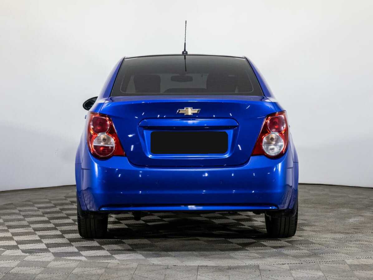Chevrolet Aveo б/у, 2012, Механическая. Фото: #5
