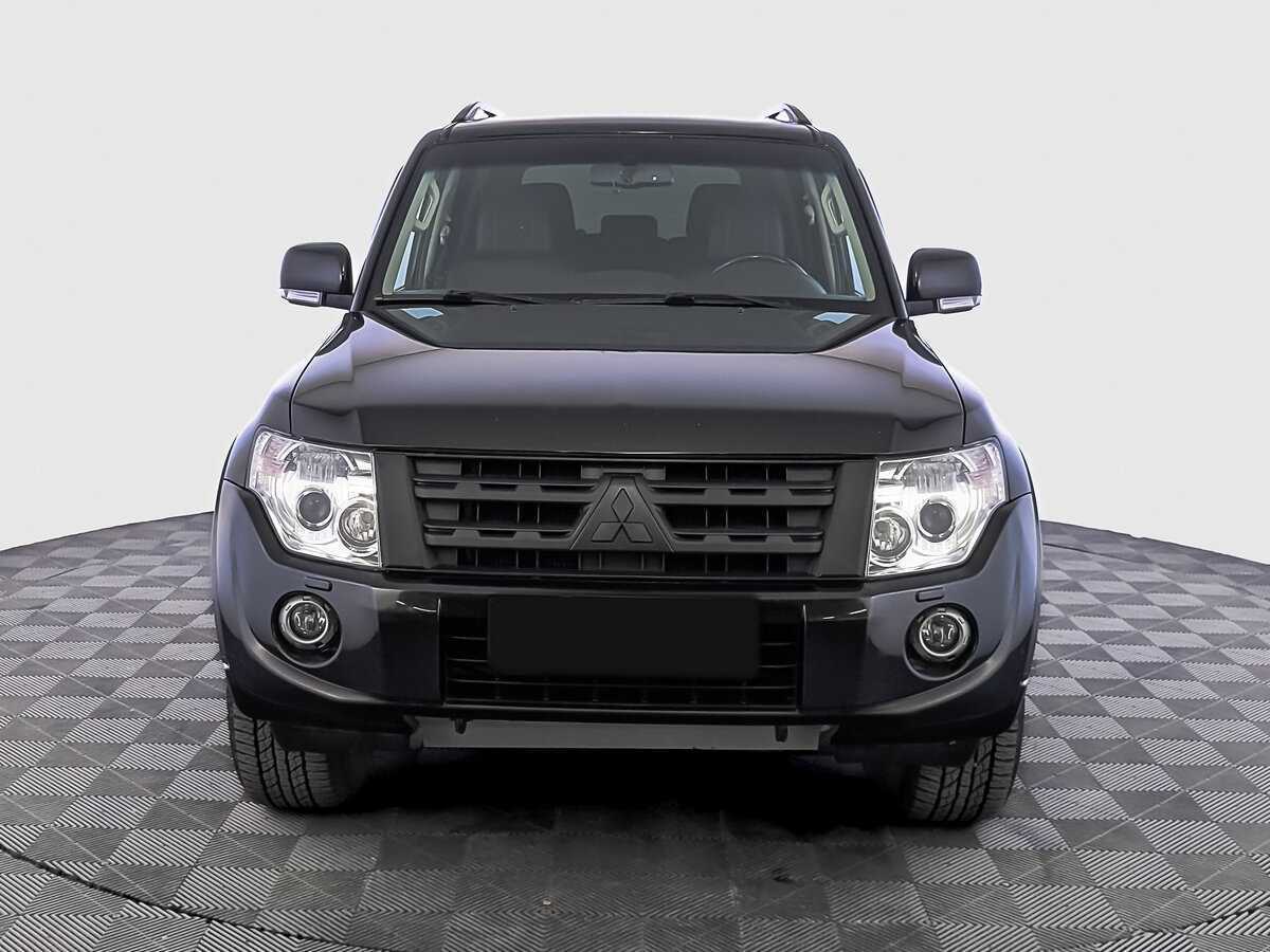 Mitsubishi Pajero б/у, 2013, Автоматическая. Фото: #1