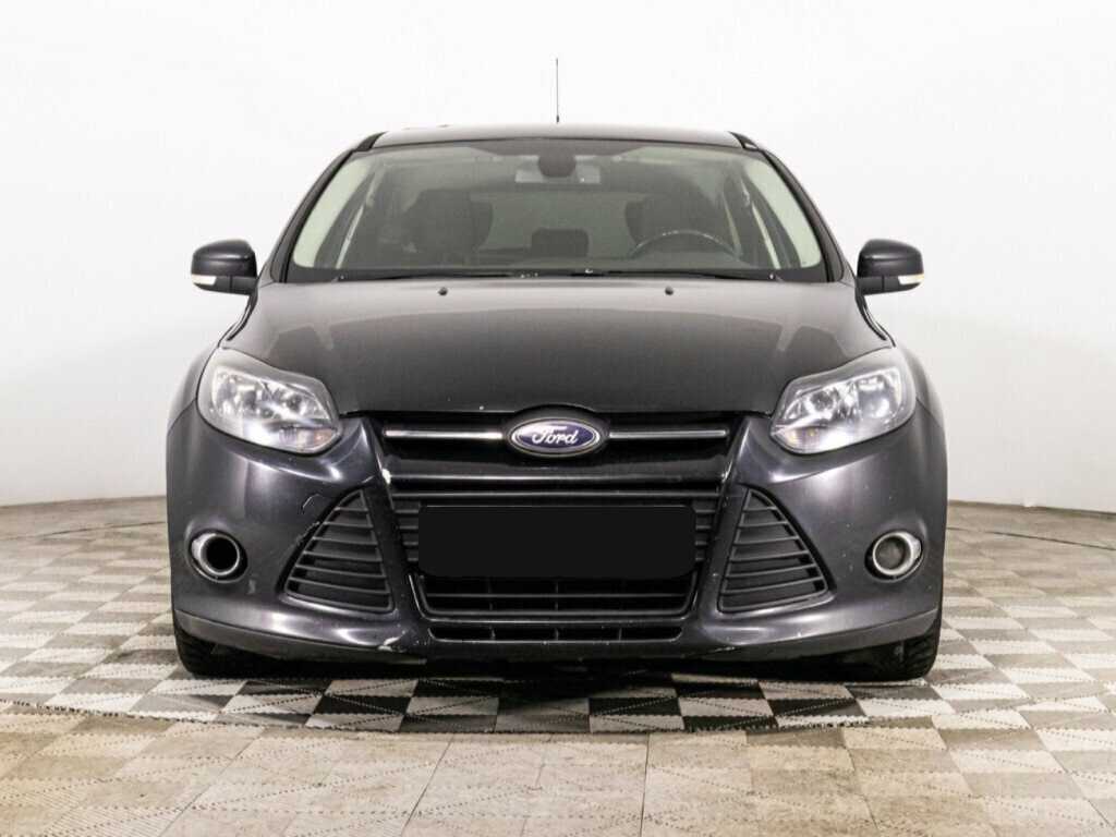Ford Focus б/у, 2013, Механическая. Фото: #1