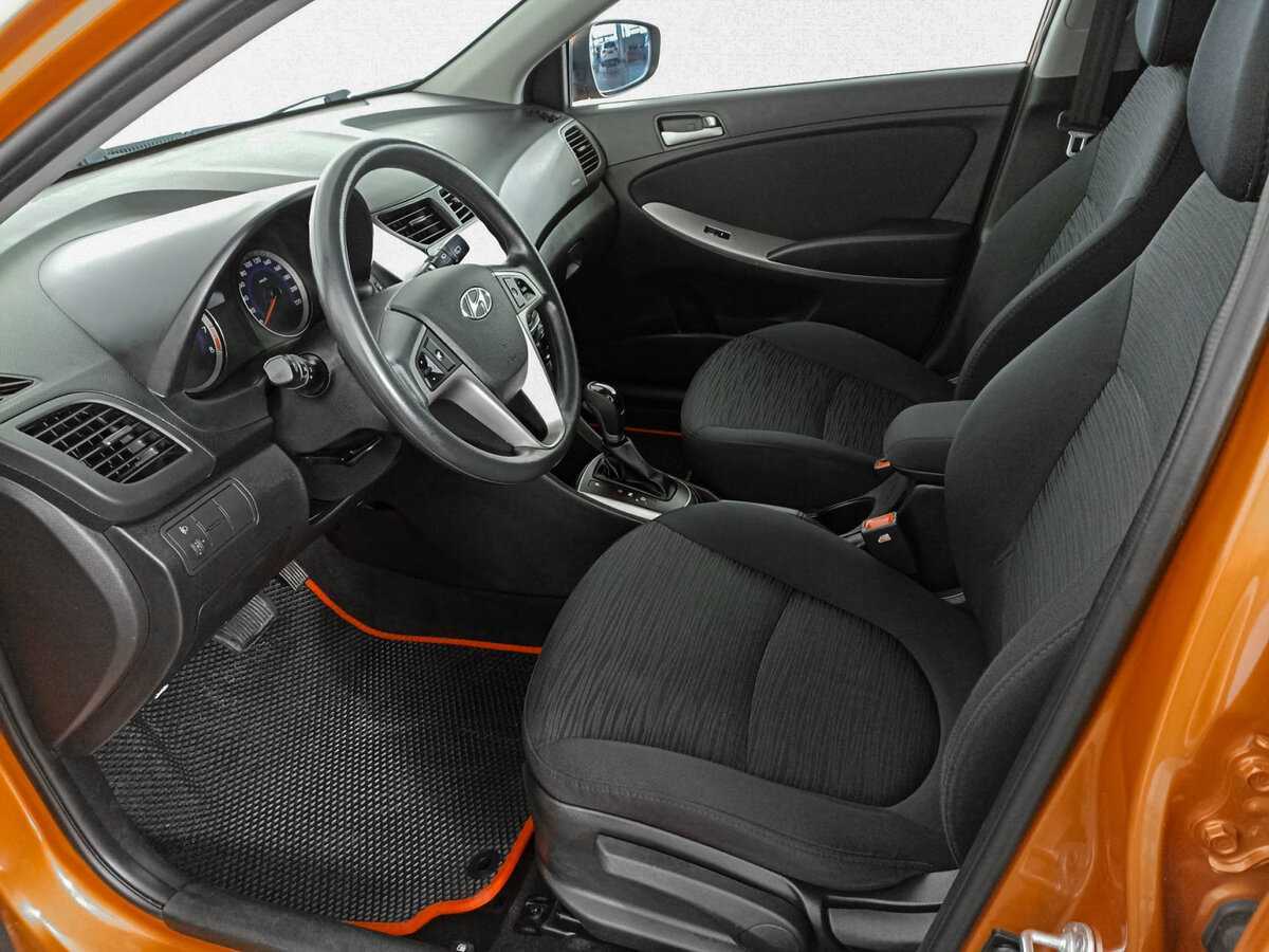 Hyundai Solaris б/у, 2014, Автоматическая. Фото: #13