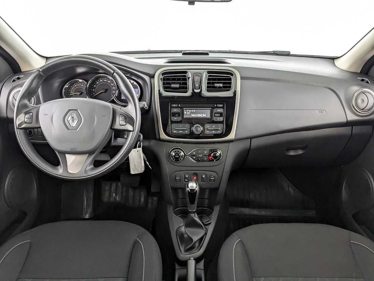 Renault Sandero б/у, 2016, Автоматическая. Фото: #11