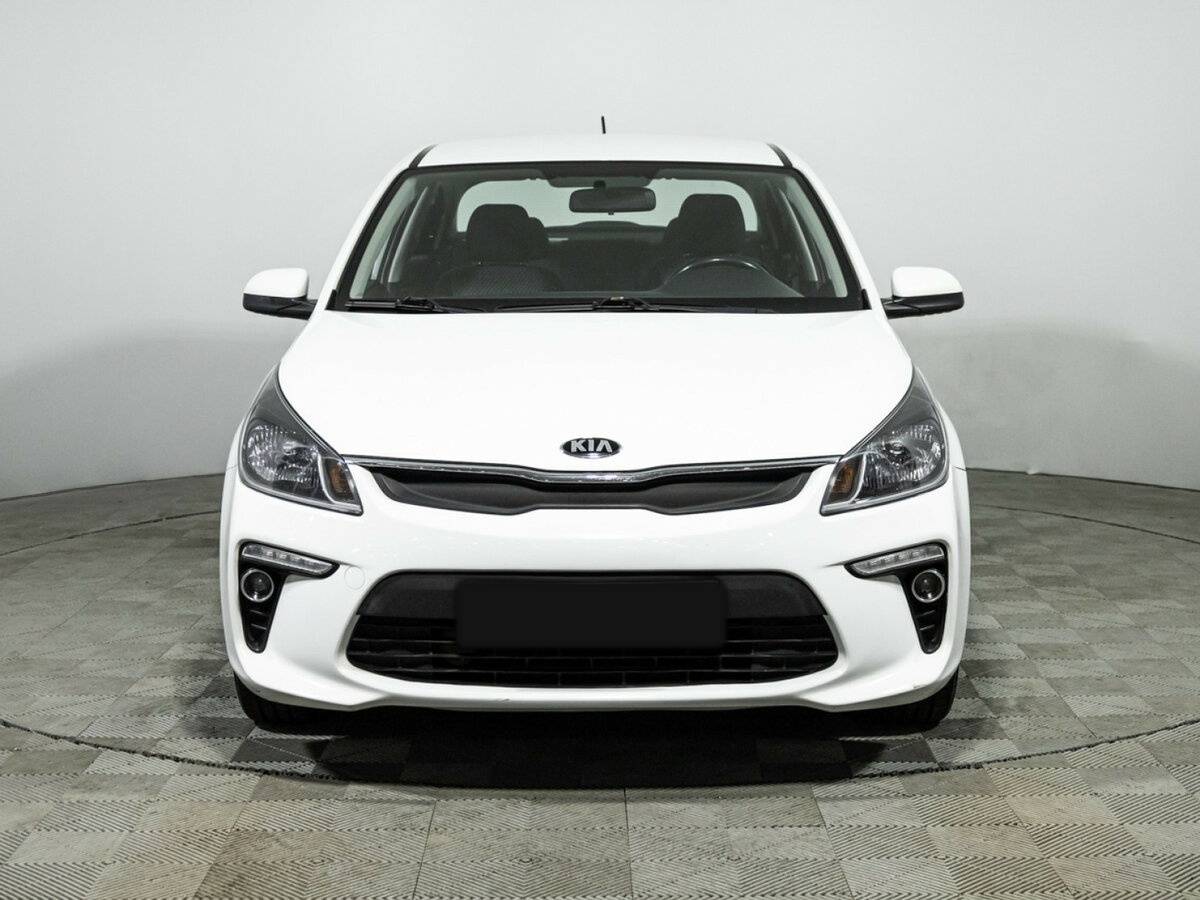 Kia Rio б/у, 2018, Автоматическая. Фото: #1