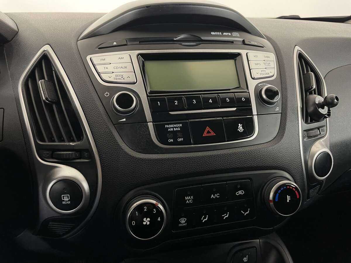 Hyundai ix35 б/у, 2013, Механическая. Фото: #12