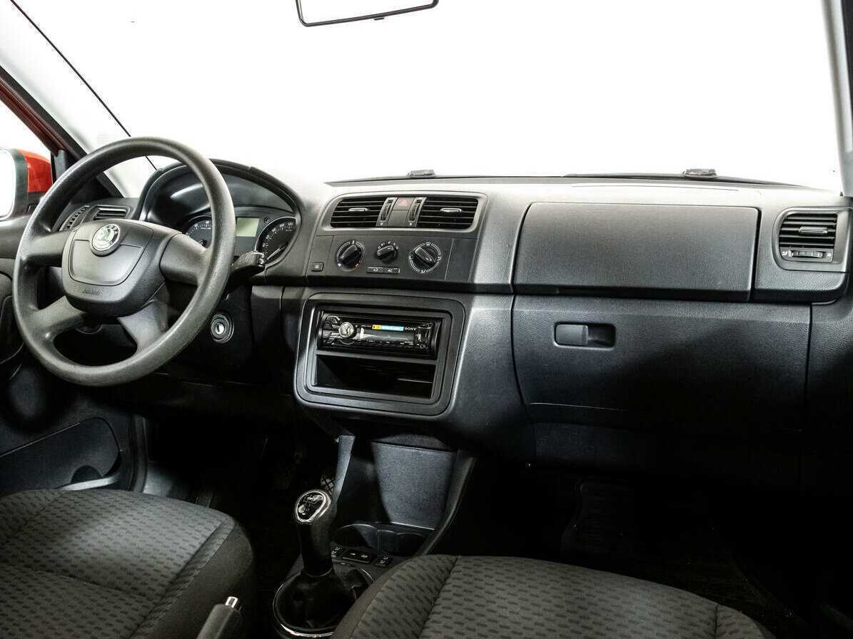 Skoda Fabia б/у, 2012, Механическая. Фото: #8