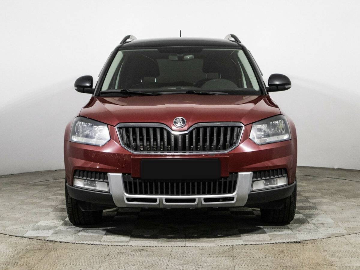 Skoda Yeti б/у, 2017, Автоматическая. Фото: #1