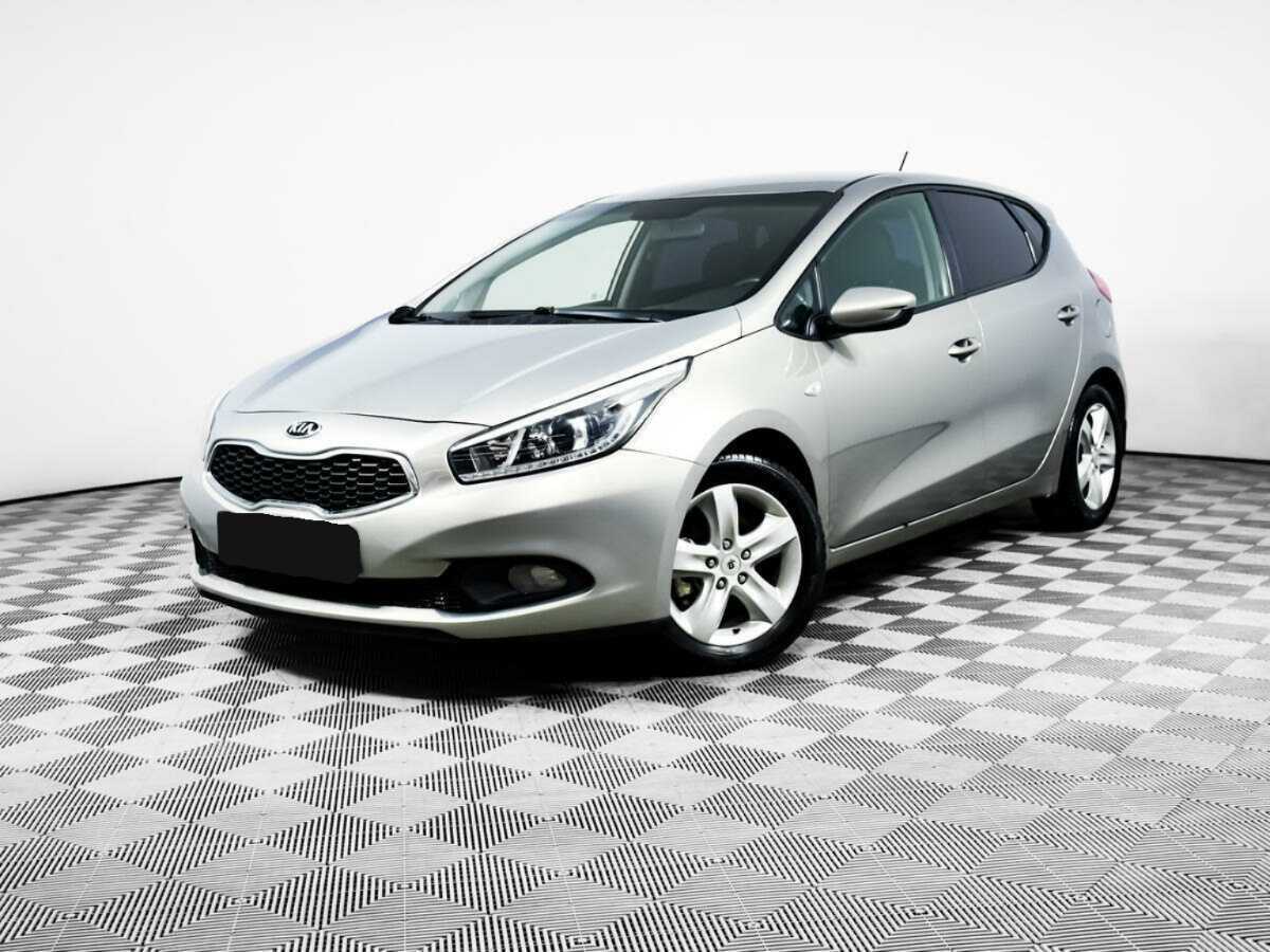 Kia Ceed б/у, 2014, Механическая. Посмотреть фото