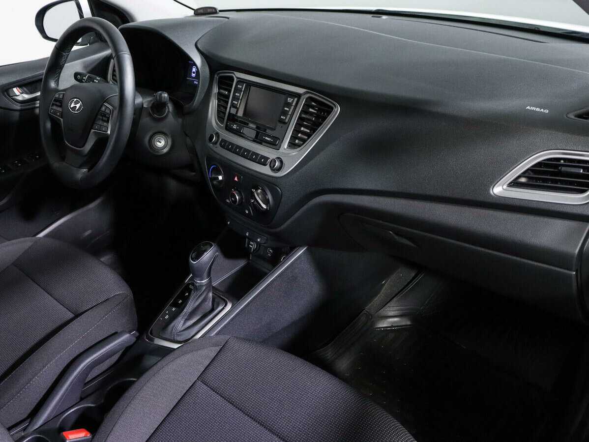 Hyundai Solaris б/у, 2020, Автоматическая. Фото: #9