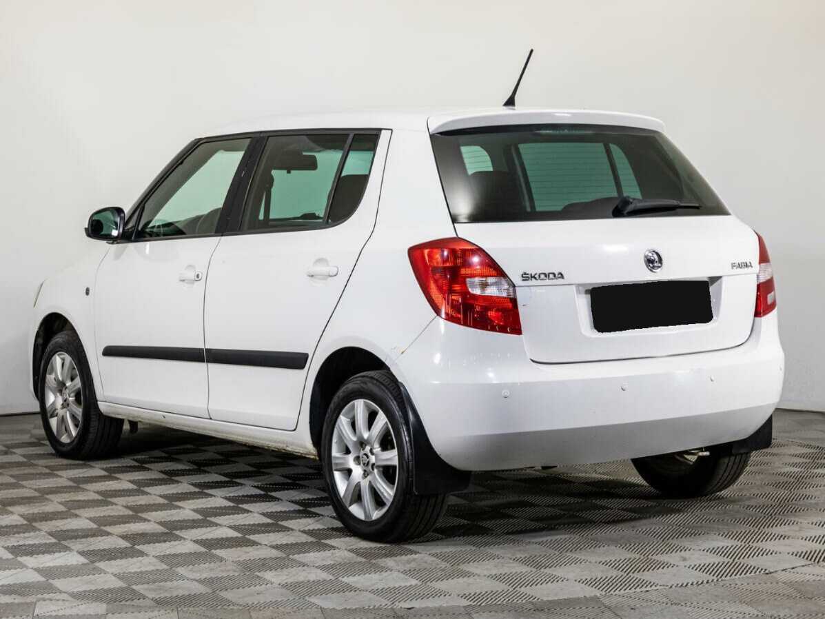 Skoda Fabia б/у, 2014, Автоматическая. Фото: #6