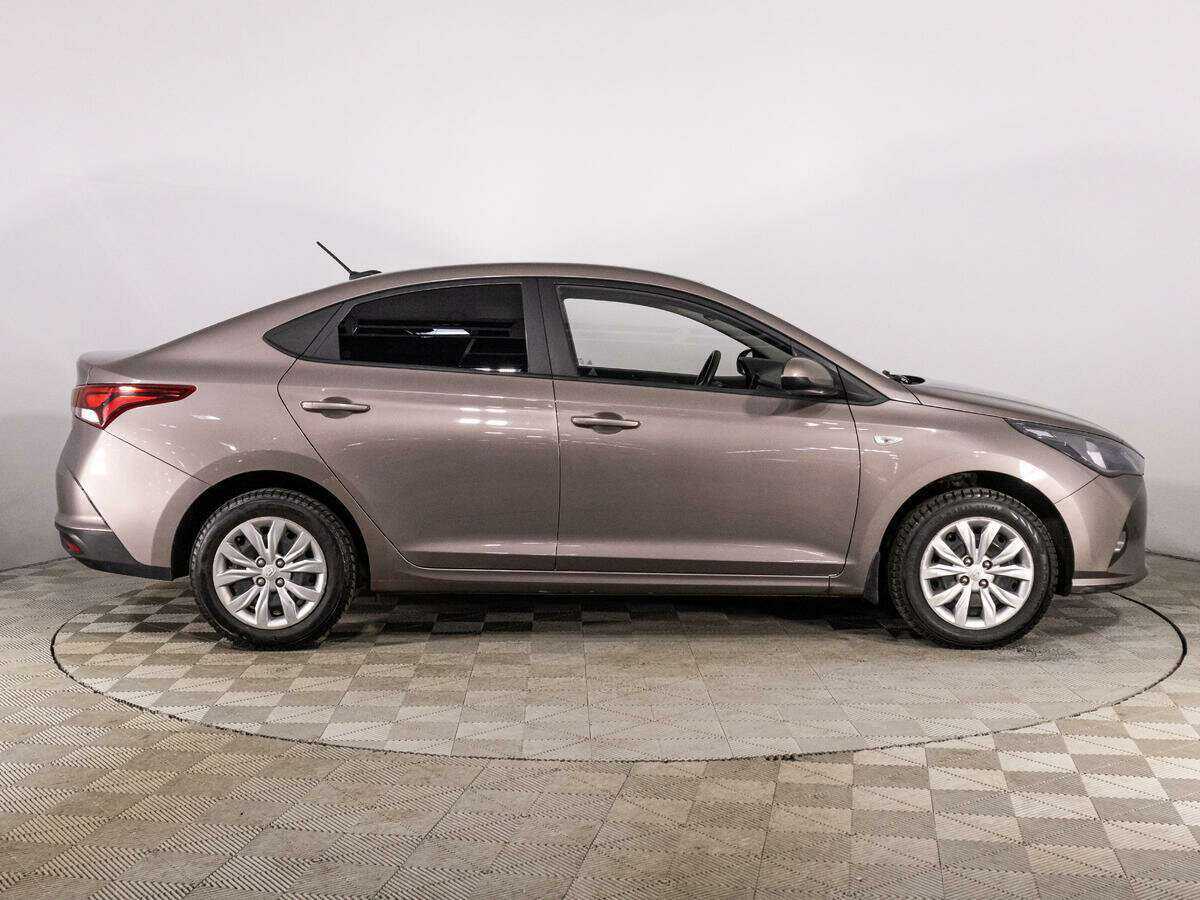 Hyundai Solaris б/у, 2021, Автоматическая. Фото: #3