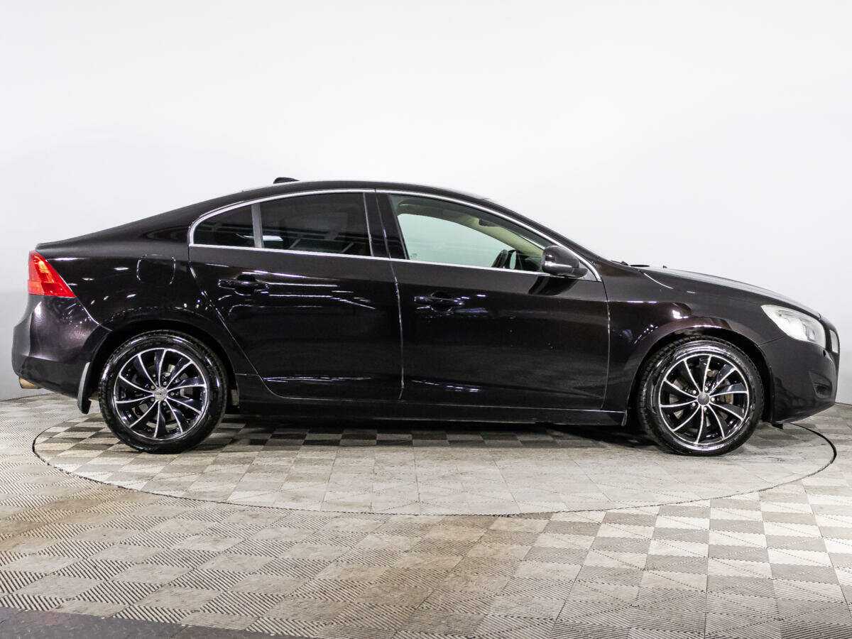 Volvo S60 б/у, 2012, Автоматическая. Фото: #3