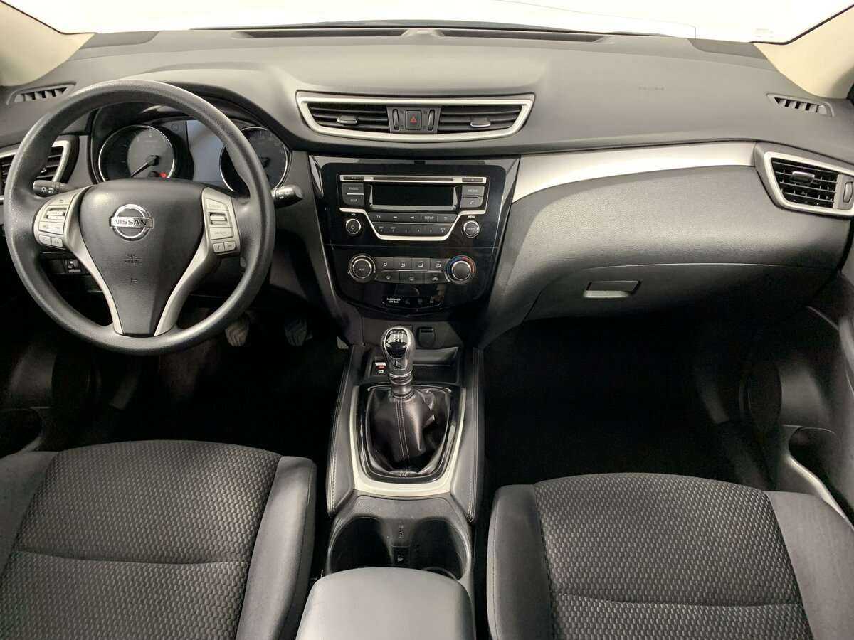 Nissan Qashqai б/у, 2015, Механическая. Фото: #9