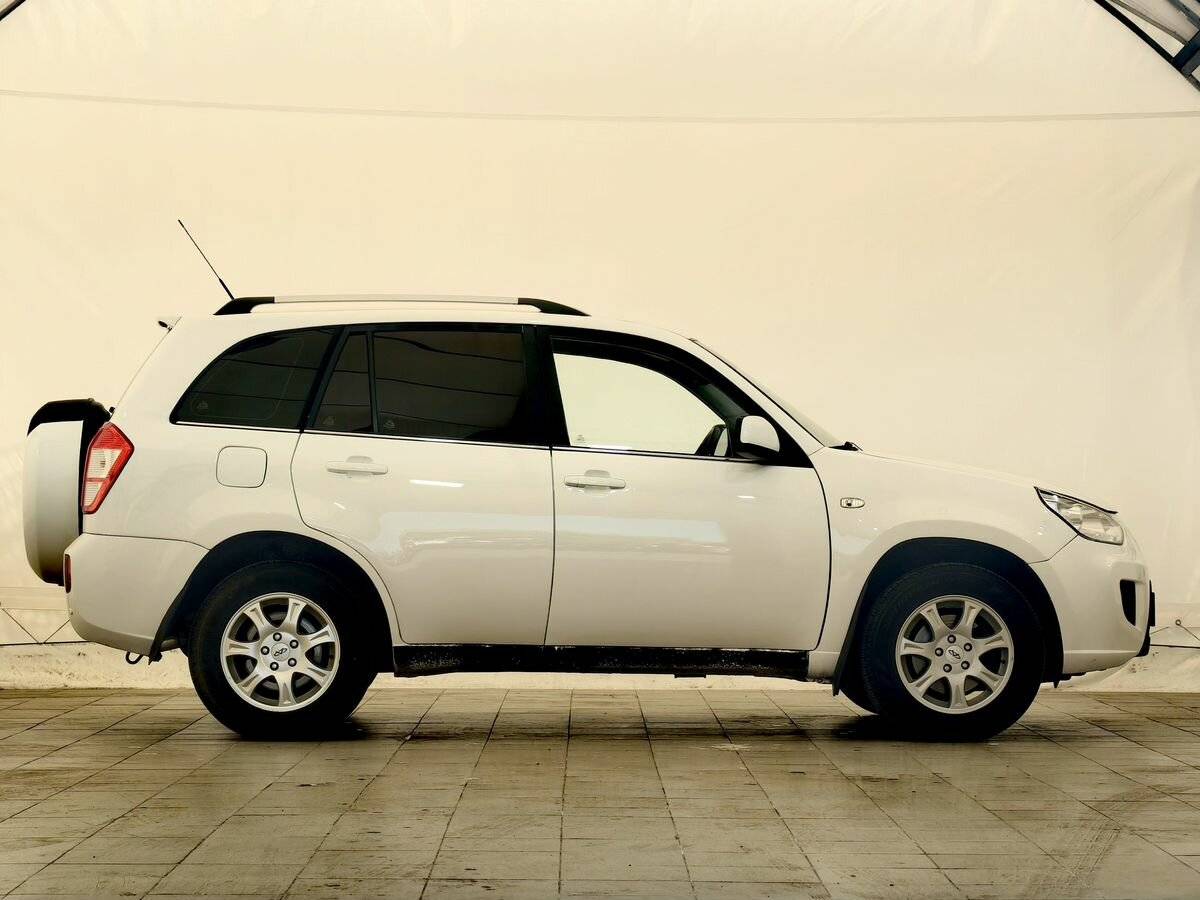 Chery Tiggo (T11) б/у, 2015, Механическая. Фото: #4
