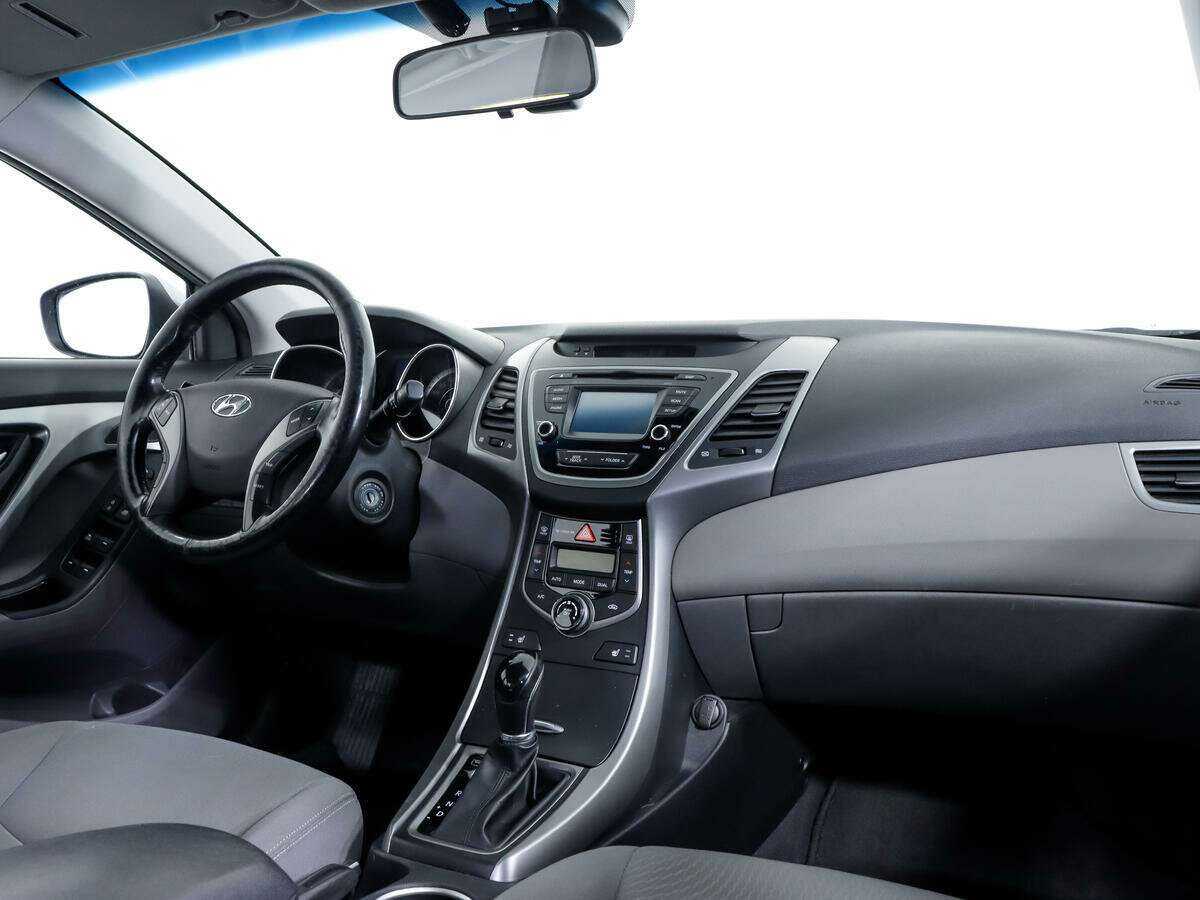 Hyundai Elantra б/у, 2014, Автоматическая. Фото: #8