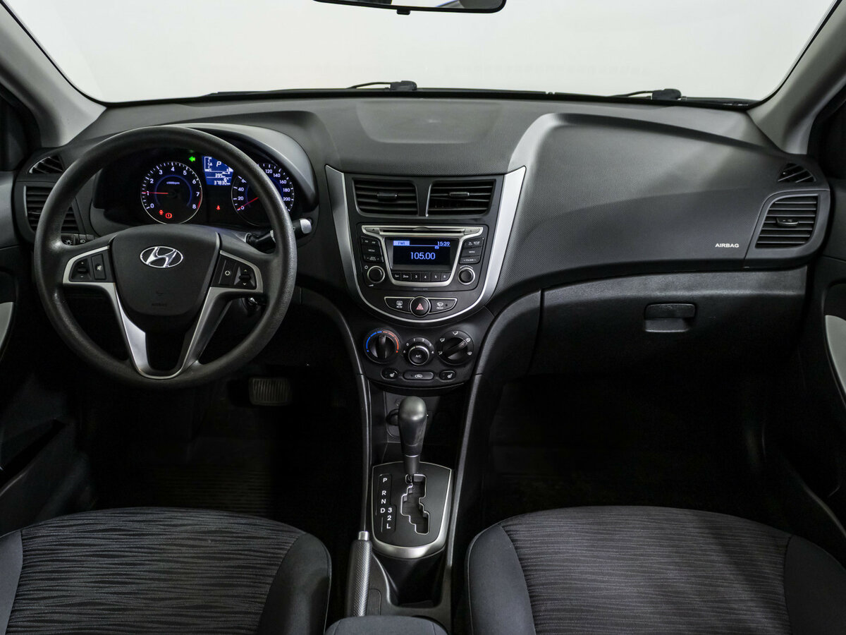 Hyundai Solaris б/у, 2015, Автоматическая. Фото: #10