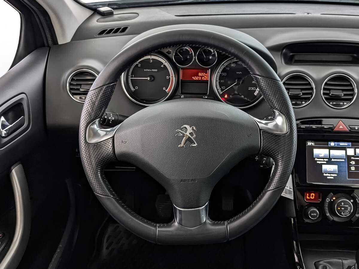 Peugeot 408 б/у, 2020, Механическая. Фото: #17