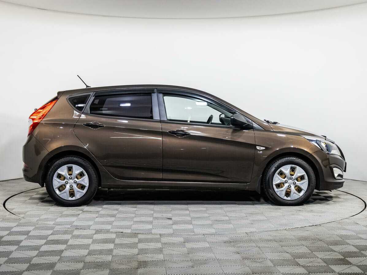 Hyundai Solaris б/у, 2014, Автоматическая. Фото: #2